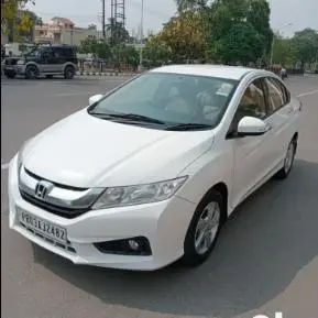 Honda City V i-VTEC 2014