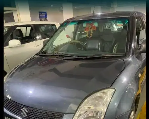 Maruti Suzuki Swift VXi 2011