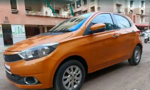 Tata Tiago Revotron XZ 2016