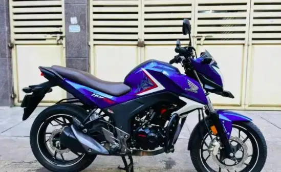 Honda CB Hornet 160R STD 2017