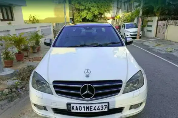 Mercedes-Benz C-Class 220 CDI AT 2009
