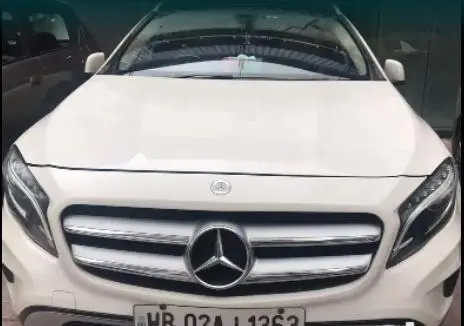 Mercedes-Benz GLA 200 Sport 2016