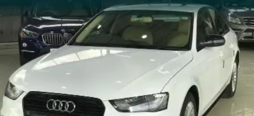 Audi A4 35 TDI Premium + Sunroof 2016