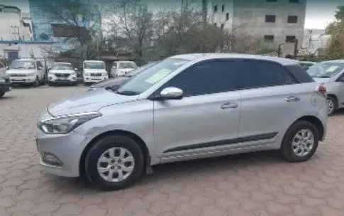 Hyundai i20 Sportz 1.2 2015