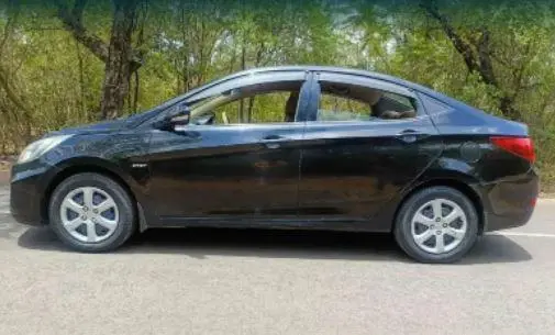 Hyundai Verna 1.4 VTVT 2012