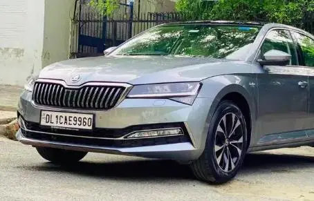Skoda Superb L&K BS6 2021