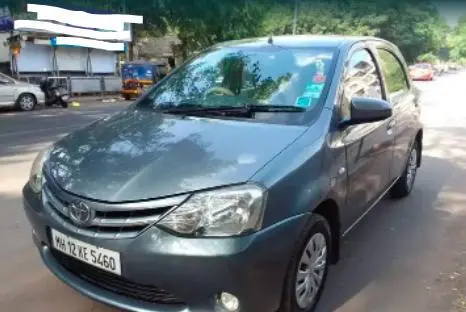 Toyota Etios Liva G 2013