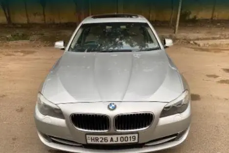 BMW 5 Series 523I 2010