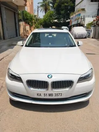 BMW 5 Series 520d 2011