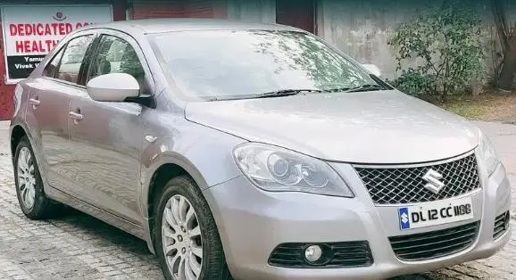 Maruti Suzuki Kizashi MT 2011