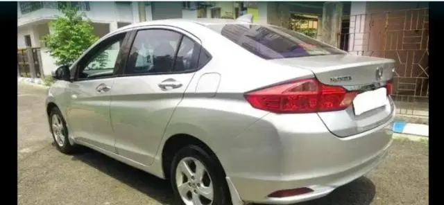 Honda City V 2015