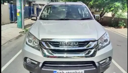 Isuzu MU-X 4x2 2018
