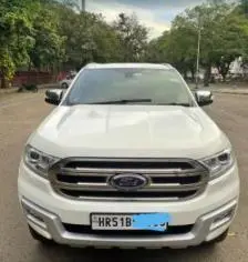 Ford Endeavour Titanium 3.2 4x4 AT 2017