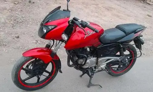 Bajaj Pulsar 180cc 2011