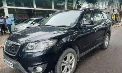 Hyundai Santa Fe 2WD MT 2013