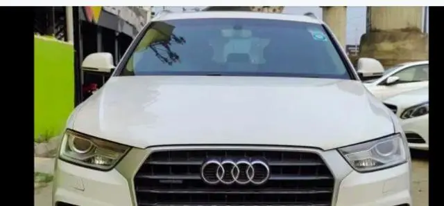 Audi Q3 35 TDI quattro Premium Plus 2015