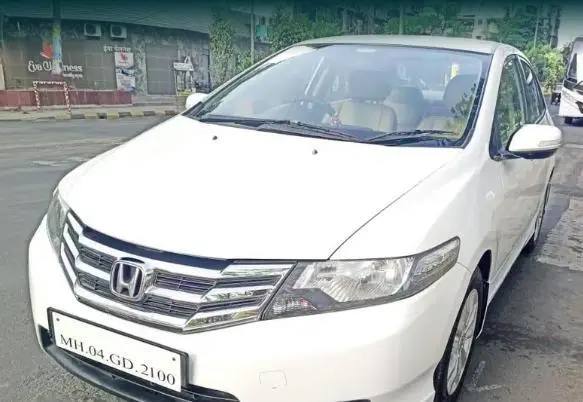 Honda City 1.5 V AT 2013