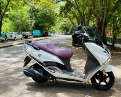 Suzuki Burgman Street 125cc CBS BS6 2022