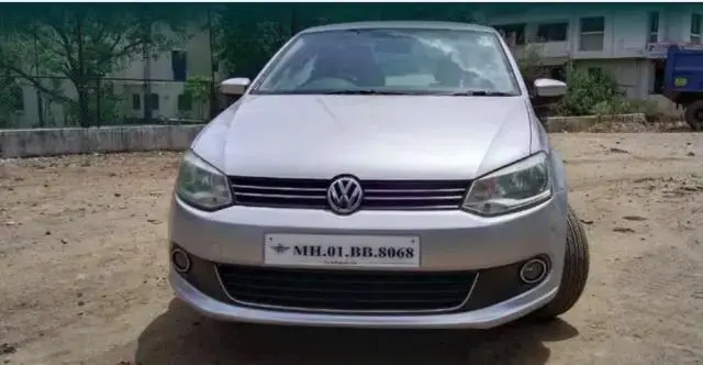 Volkswagen Vento Highline Diesel 2012