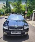Skoda Laura Elegance 1.9 TDI MT 2006