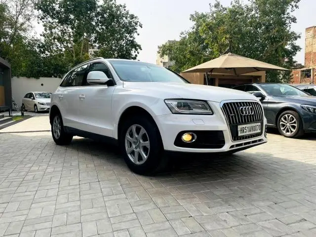 Audi Q5 2.0 TDI PREMIUM PLUS 2013