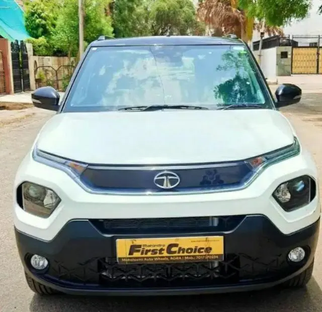 Tata Punch Adventure AMT 2021