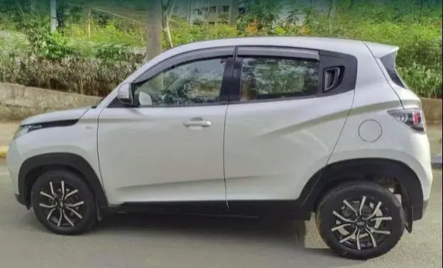 Mahindra KUV100 NXT K8 6 STR 2018