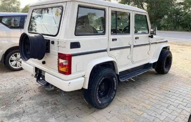 Mahindra Bolero Power Plus SLX 2017
