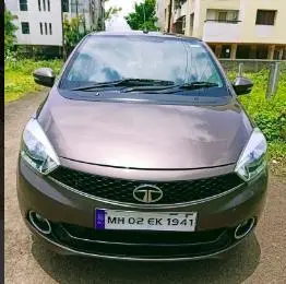 Tata Tiago Revotorq XZ 2016