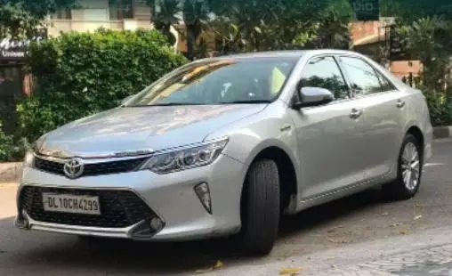 Toyota Camry Hybrid 2016