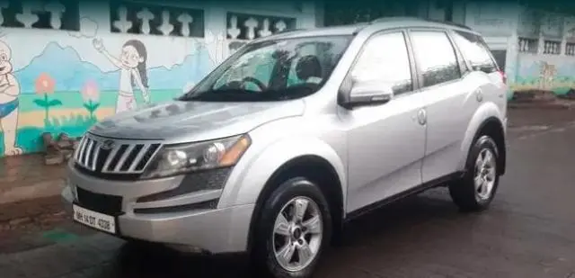 Mahindra XUV500 W8 2WD 2013