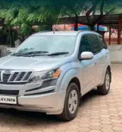 Mahindra XUV500 W4 2014