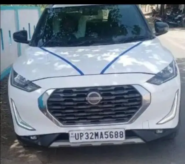 Nissan Magnite XV Turbo CVT Dual Tone 2021