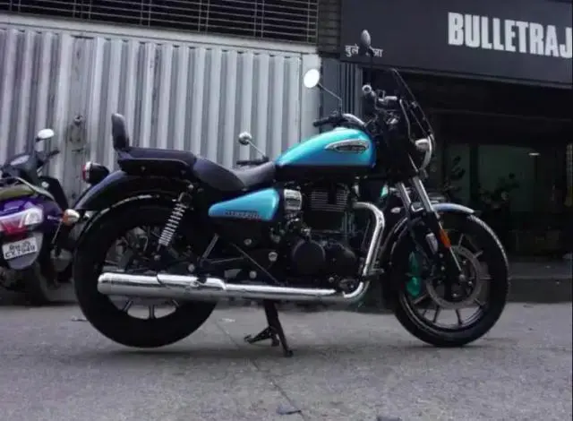 Royal Enfield Meteor 350 Supernova 2021