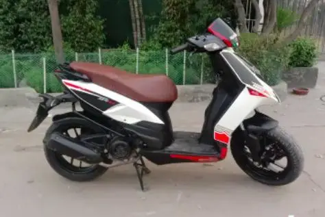 Aprilia SR 150 2018