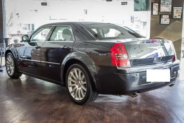 CHRYSLER 300C LIMOUSINE 2010