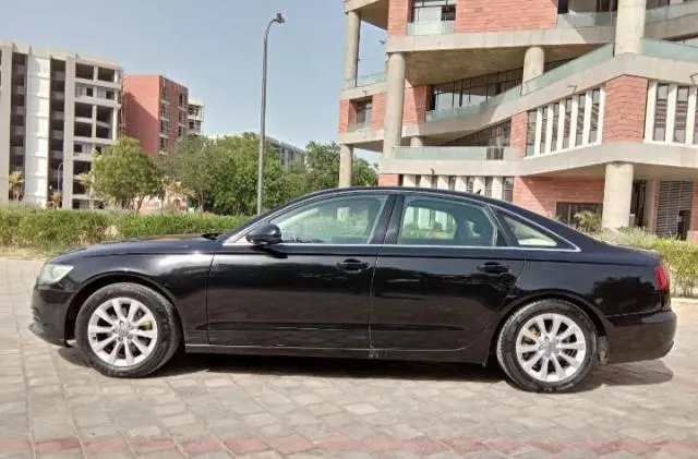 Audi A6 2.0 TDI PREMIUM 2013
