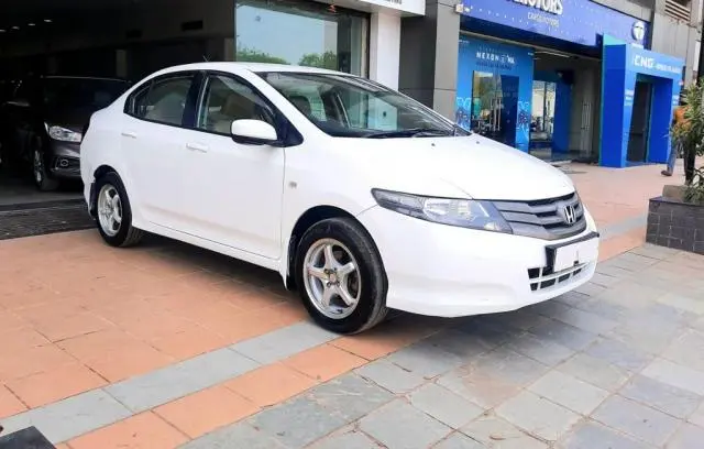 Honda City 1.5 S MT 2011