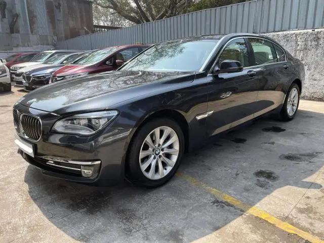 BMW 7 Series 730Ld Signature 2013