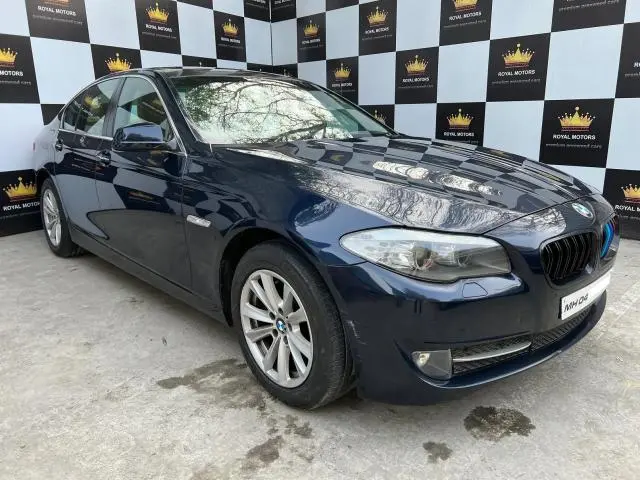 BMW 5 Series 520d 2011