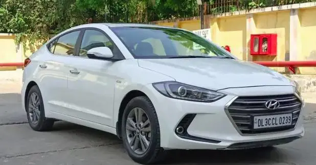 Hyundai Elantra 1.6 SX (O) AT 2016