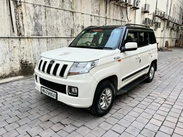 Mahindra TUV300 T8 AMT 2017