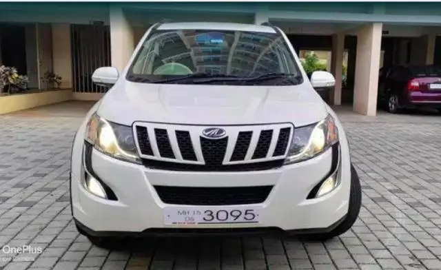 Mahindra XUV500 W8 2013