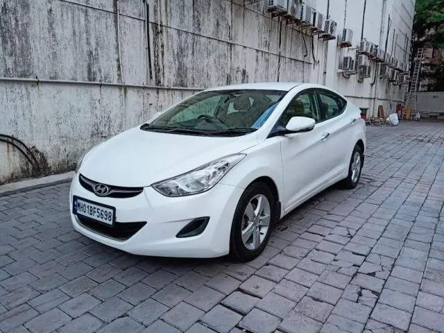 Hyundai Elantra CRDI 2012