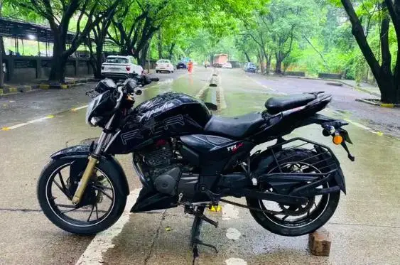 TVS Apache RTR 200 4V FI 2018