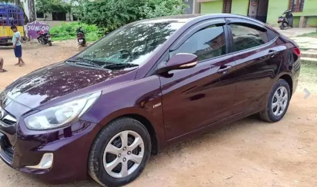 Hyundai Verna 1.6 CRDI EX AT 2013