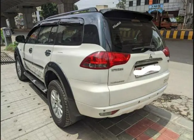 Mitsubishi Pajero Sport 2.5 MT 2018
