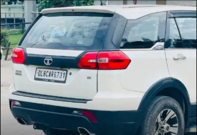 Tata Hexa XE 4x2 7 STR 2017