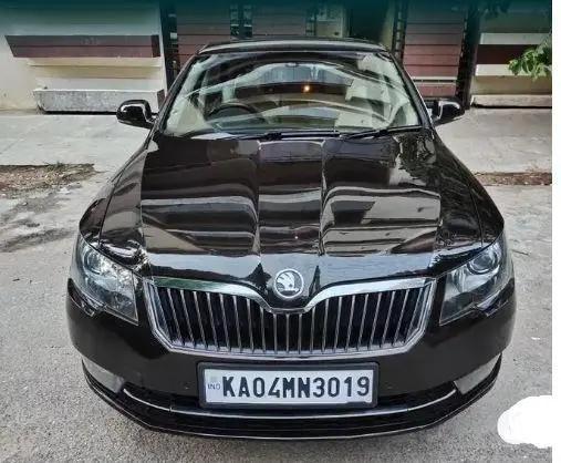 Skoda Superb Elegance 2.0 TDI CR AT 2014