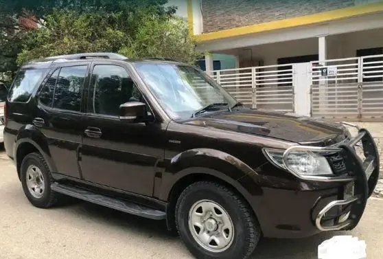 Tata Safari Storme EX 2015
